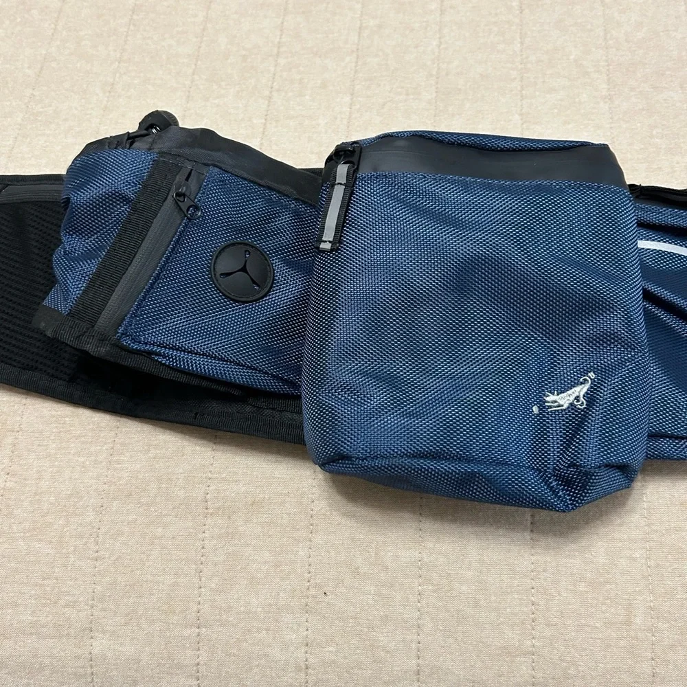 P.L.A.Y. Blue Explorer Pack (Dog Pouch) NWOT Never Used